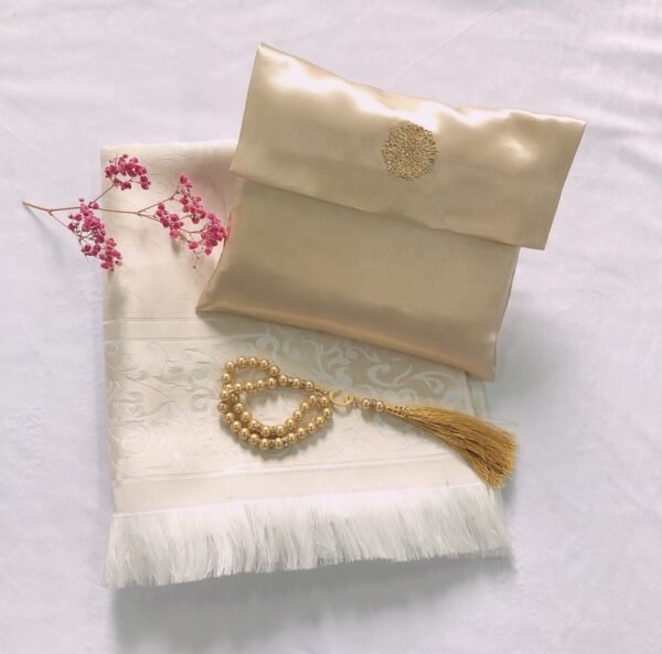 Islamic gifts prayer sets