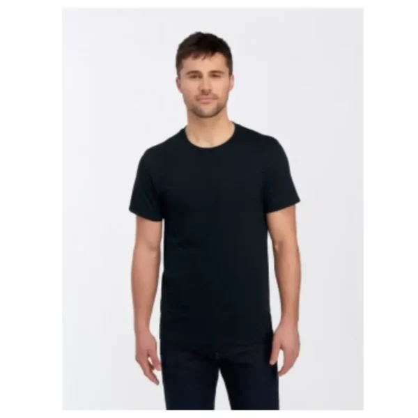 Classic t shirt in qatar