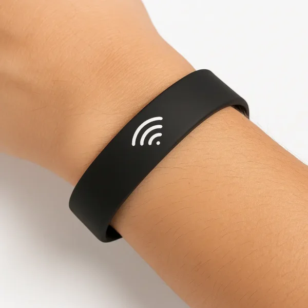 Ultra slim thin silicone rfid wristband in uae